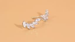QooLady 925 Sterling Silver Trendy Cubic Zircon Wings Design Stud Earrings for Women Wedding Engagement Fine Jewelry Gifts SE024