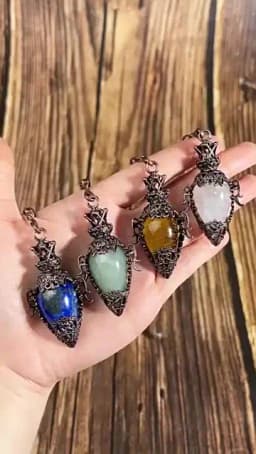 Water Drop Crystal Pendulum for Dowsing Spiritual Divination Natural Amethyst Rose Quartz Onyx Antique Pendulums Pendant Pendulo