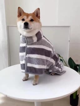 Striped Bathrobe For Cats And Dogs Bath Towel Soft All-wrapped Quick-drying Absorbent Bath Towel Pet Comfort Coat