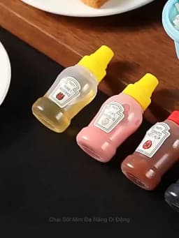 4Pcs Dollhouse Miniature Strawberry Sauce Jam Jar Kitchen Food Accessories 1:12 Dolls House Decoration