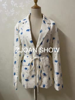 2025 Spring Autumn Lacing Up Bow Sashes Beige Floral Print Blazer Boyfriend Vintage Women Front Pockets Loose Suit Fashion Coat