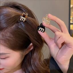 2PCS New Acrylic Rhinestone Bangs Side Hair Pins Forehead Clip Shiny Headdress HairClips Grab Women Girls Hair Style Accessories