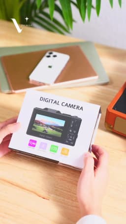 75MP Digital Camera for Photography 5K 18X Digital Zoom Vintage Vlog Video Recorder For YouTube 180° Flip Screen Selfile WiFi