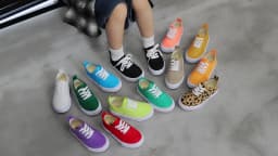 1059-1 Minimalist Style Solid Color Boys and Girls Low Top Children's Canvas Shoes Fluorescent Candy Baby Casual Board Shoes C
