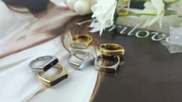 Gothic INS Signet Rings for Men Punk Black Oil Pinky Ring Gold Color Tone Stainless Steel Chunky Boys Teens Fraternal Jewelry
