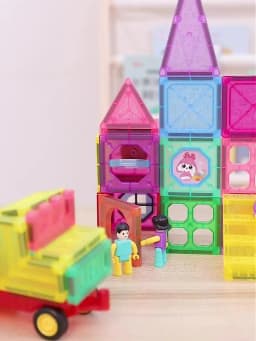 Magnetic Tiles for Kids Ages 3-5 4-8 Magnet Toys for 3 4 5 6 7 8+ Year Old Boys Girls Toddlers Magnetic Building Blocks Preschoo