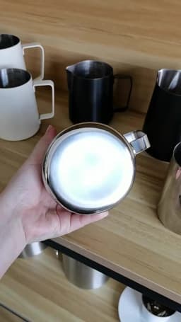 350/600ML Coffee Milk Frothing Pitcher Jug 304 Stainless Steel Precise Scale High Quality Latte Barista Professional CafeUtensil