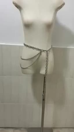 [EAM] Silver Color Metal Chain Long Irregular Belt Personality Women New Fashion Tide All-match Spring Autumn 2026 1DH8768