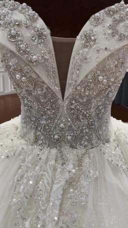 Customized NS4352 Off The Shoulder Straps Wedding Dress Ball Gown