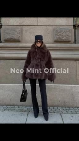 Neo Mint Trendy 2026 Winter Hot Chocolate Brown Peplum Fur Jacket Women Vintage Fashion Fluffy Faux Fox Fur Coat Long Outerwear