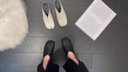 New Fashion Tabi Ninja Flats Leather Split Toe Flat Shoes Woman Cozy Loafers Female Casual Low Heels Ladies Muller Shoes