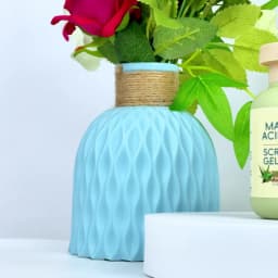 Mandelic Acid Cleansing and Exfoliating Gel Deeply Cleanses, Gently Cares for the Skin, and Removes Surface Dirt.