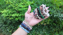 Wholesale 5-8mm Natural Stone Chips Tiger Eye Agates Crystal Gravel Stretch Bracelets Bohemian Women Reiki Heal Jewelry Gifts