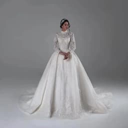 O-Neck Pearls Back Long Sleeve Beaded Appliques Shiny Sequins Lace Princess Ball Gown Wedding Dress Vestido De Novia