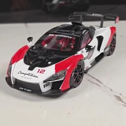 1:24 Senna GTR 720S Miniature Model Alloy Diecast Sports Car Toys Front Wheel Steering Sound Light Pull Back Boys Festival Gifts