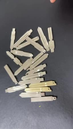 10pcs 58# VA2 Metal Uncut Blank Flip Remote Key Blade for Peugeot Citroen Renault for Keydiy KD Xhorse VVDI JMD Remote Key Blank