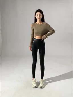 2025 Fall Winter High-Grade Fleece PU Leather Leggings Women High Waist Hip Lift Tight Sexy Faux Leather Warm Leggings