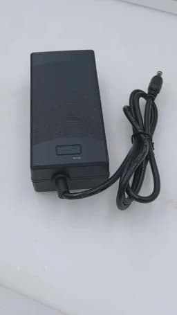 36V 2A Battery Charger Output 42V 2A Charger Input 100-240 VAC Lithium Li-ion Li-poly Charger For 10Series 36V Battery