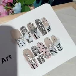 10PCS Musical Notes Retro Vintage Nail Art Y2K Gyaru French Handmade Press on Nails 3D Rose Lock Bow Pink Fake Nails Cute