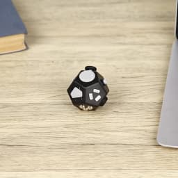 Anti-Stress Fidget Toy - Plastic Gaming Cube for Anxiety Relief Focus & Relaxation Gift Present for Attention-seeking
