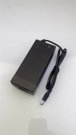 36V 2A Lithium Battery Charger For 42V 2A 10Series Li-ion Battery Pack Silent Charger DC 5.5*2.1MM Connector 3P GX12 Plug DC 8MM