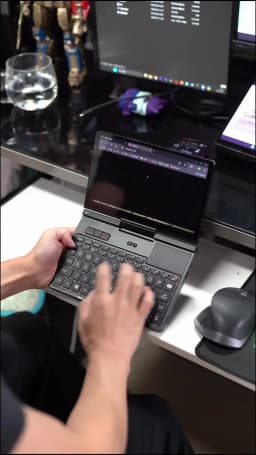 New 2025 version In stock! Original GPD Pocket 4 8.8-inch AMD AI 9 HX 370 64GB RAM 2TB NVMe Mini Laptop Computer for business