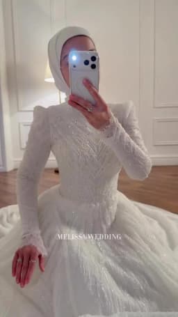 KUXA Customized Muslim Dubai Luxury Wedding Dresses Lace Beaded A-Line Arabic Full Sleeves Bridal Gowns For Women Robe De Mariée