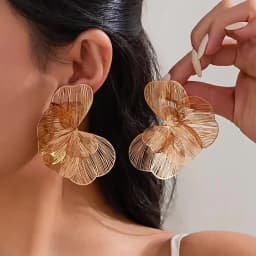 Elegant Multi Layer Metal Petal Flower Stud Earrings for Women Creative Gold Color Hollow Floral Piercing Earrings Jewelry Gifts