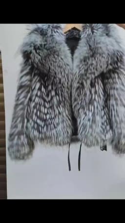 Genuine Women Fox Fur Short Coat Jacket With Big Collar 2026 Silver Red Fox Cozy Fuzzy Outerwear Luxury Casual Stripe Sexy Cloth