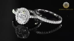 Newshe 925 Sterling Silver Wedding Rings Set for Bride 3.2Ct Halo Oval Cut AAAAA Cubic Zircon Fine Jewelry