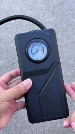 Vehicle Wireless Air Pump Lithium Battery High Power Car Portable Car Tire High Pressure Pump