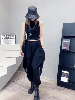 [EAM] High Elastic Waist Black Brief Long Harem Trousers New Loose Fit Pants Women Fashion Tide Spring Autumn 2026 1DC778