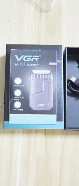 Original VGR Shaver Professional Electric Shaver For Men Portable Beard Trimmer Rechargeable Razor Men's Shaving Machine V-375