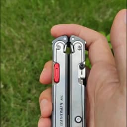 Thumb Stud Set for Leatherman ARC FREE P2 P4 Multitool Blade Opener Aluminum Brass Stainless Steel Titanium Options 2PCS
