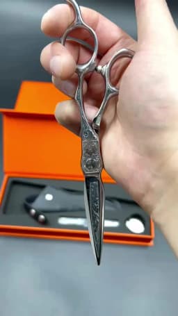 Professional Barber Scissors VG10 Steel 6.2 Inch 3D Carved Handle High-End Salon Hairdressing Sharp And Durable Cutting Tools