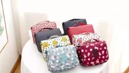 Multifunctional Travel Hook Wash Bag Cosmetics Storage Bag Waterproof Toiletries Beauty Organizer Ladies Bathroom Storage Bag