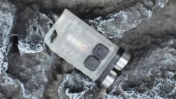 BORUiT V3 EDC Keychain LED Flashlight 900 Lumens Mini Torch Type-C Rechargeable Work Light With Magnet UV Camping Pocket Lantern