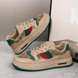 2026 Couple Style Board Shoes Retro All Comfortable Street Fashion Shoes Non-slip Wear Outdoor Casual Board Shoes