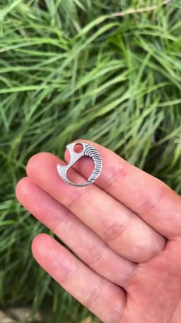 MINI Titanium Alloy Car Keychain Bag Buckle Pendant Men's Waist Hanging Outdoor Metal Hiking Backpack Buckle Quick Hanging EDC