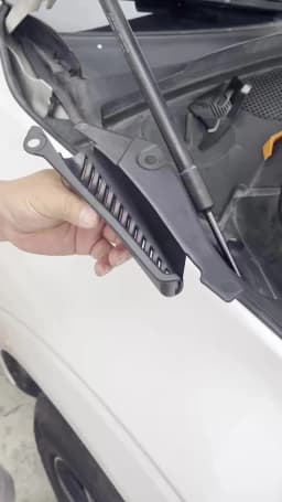 For Volvo S90 V90 XC60 2018-2026 Anti-Leaf Debris Blocking Wiper Drain Slot Modified Car Supplies 2025 2023 2022 2021 2020 2019