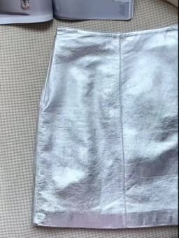 Genuine Leather Silver Midi Skirt Women Spring/Winter Slim Fit Metal Gloss Brillant Sheepskin Short Wrap Jupe Mujer Simple Saias