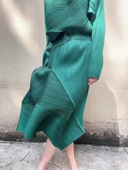 Miyake Pleated Irregular Skirt Designer Casual Elegant High Waisted Pleated Long Solid Color Skirt