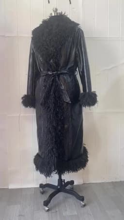 Lautaro Spring Autumn Long Black Shiny Patent Pu Leather Coat Women with Faux Fur Trim Luxury Designer Clothing European Fashion