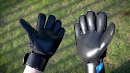 Professional Soccer Goalkeeper Goalie Gloves - Super Superior Grip, Finger Protection for Adults, Youth, Kids (Size 4-10)