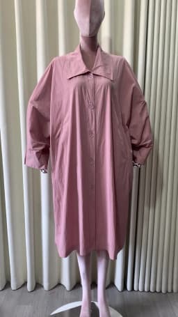 Lautaro Spring Autumn Long Oversized Thin Pink Trench Coat for Women Single Breasted Elegant Chic Luxury Designer Clothing 2026