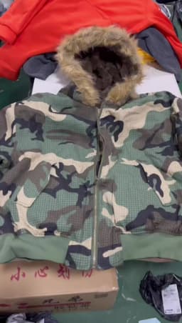 Men s Winter Coat Warm Double Sided Camouflage Jacket Thick Cotton Parka with Fur Collar Outdoor Military Style Trench Coat