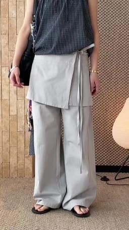 [EAM] High Waist Black Irregular Bandage Long Elegant Wide Leg Pants New Trousers Women Fashion Tide Spring Autumn 2026 1DJ6125