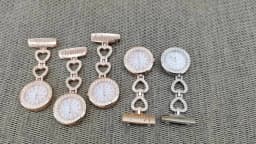 Personalized Customized Engraved With Your Name Doctor Clock Pin Brooch Zircon Crystal Strass Healthcare Heart Fob Nurse Watch