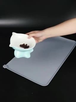 Winter Waterproof Pet Mat For Dog Cat Solid Color Silicone Pet Food Pad Pet Bowl Drinking Mat Dog Feeding Placemat Easy Washing