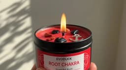 7 Chakra Scented Candle Set, 7 X 3oz Soy Wax Tin Candles with Real Crystals Metal Charms for Meditation Yoga Home Decor Gift Set